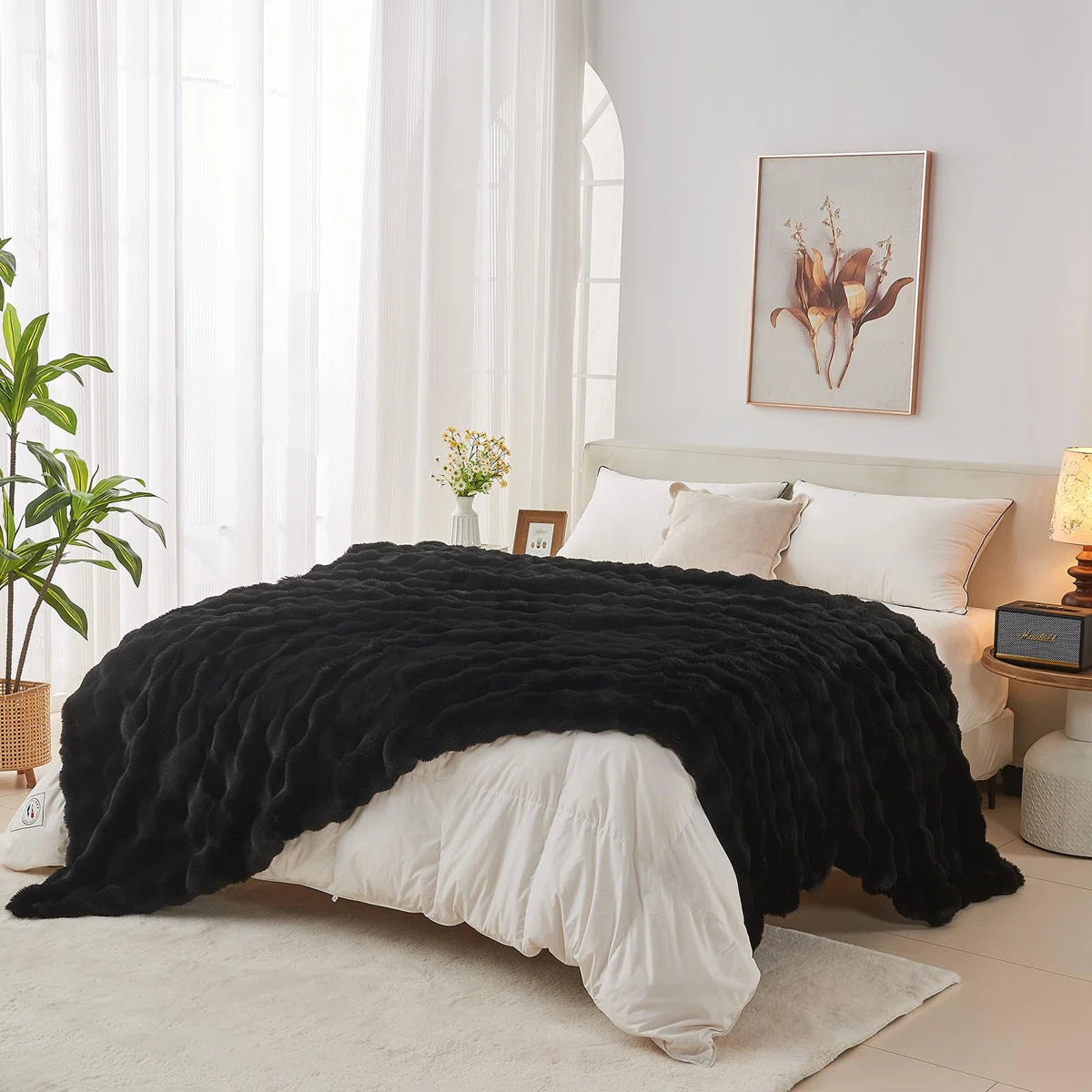 Cozy Warm Luxury Faux Fur Rabbit Throw Blanket, Knitted Soft Thick Furry Cute Plush Reversible Blanket for Sofa, Living Room, Bedroom - Suitable for Winter & Spring & Holiday Gift Ideas