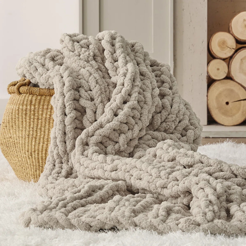 Essential Bedsure 100% Hand Knit Chenille Chunky Throw Blanket For Couch