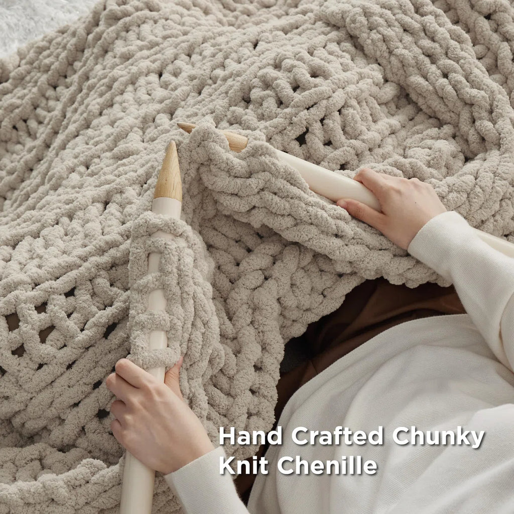 Essential Bedsure 100% Hand Knit Chenille Chunky Throw Blanket For Couch